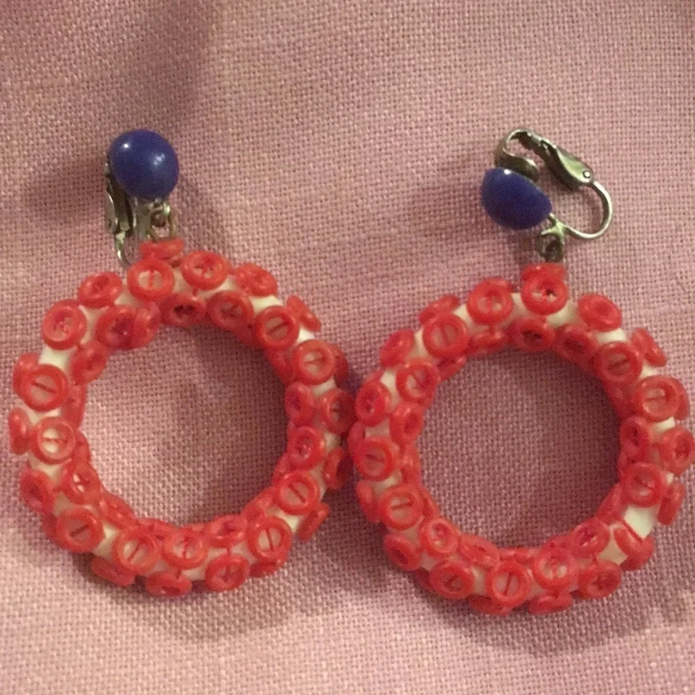 Vintage Dangle Earrings (Z)